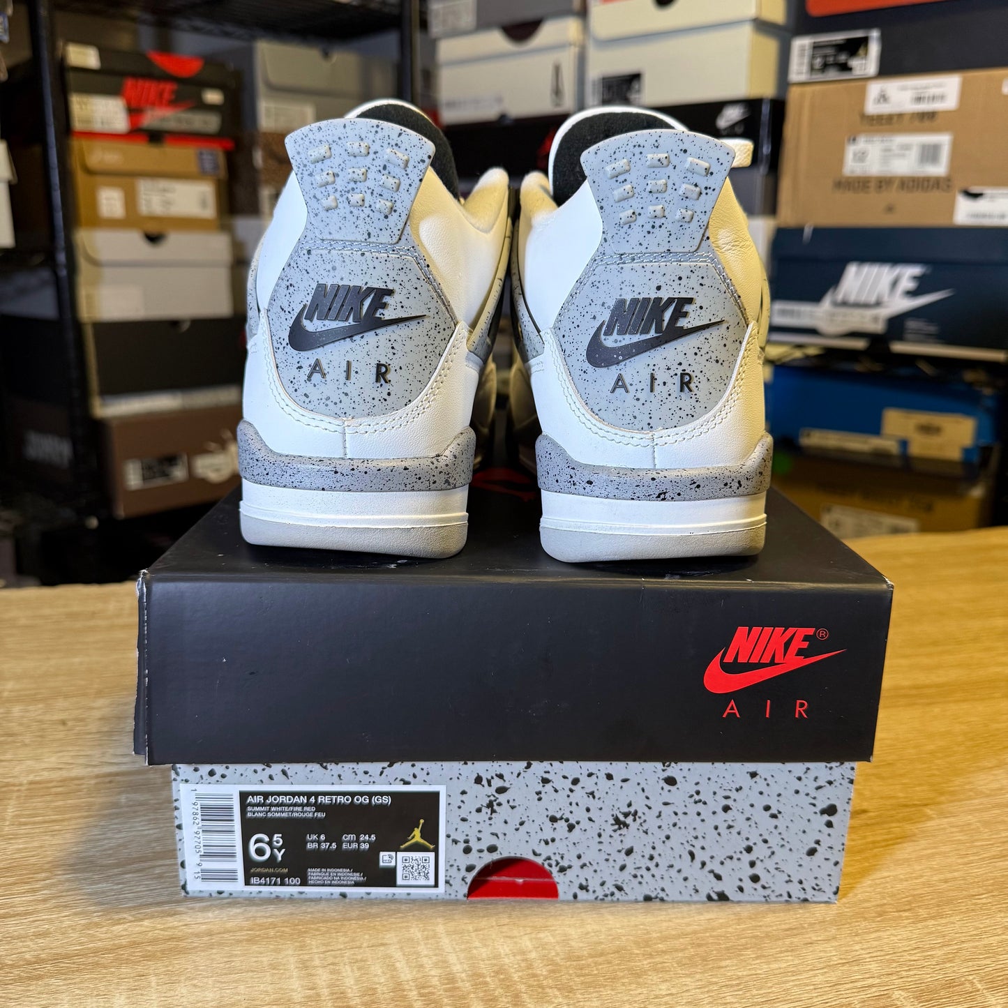 Size 6.5Y - AJ 4 White Cement