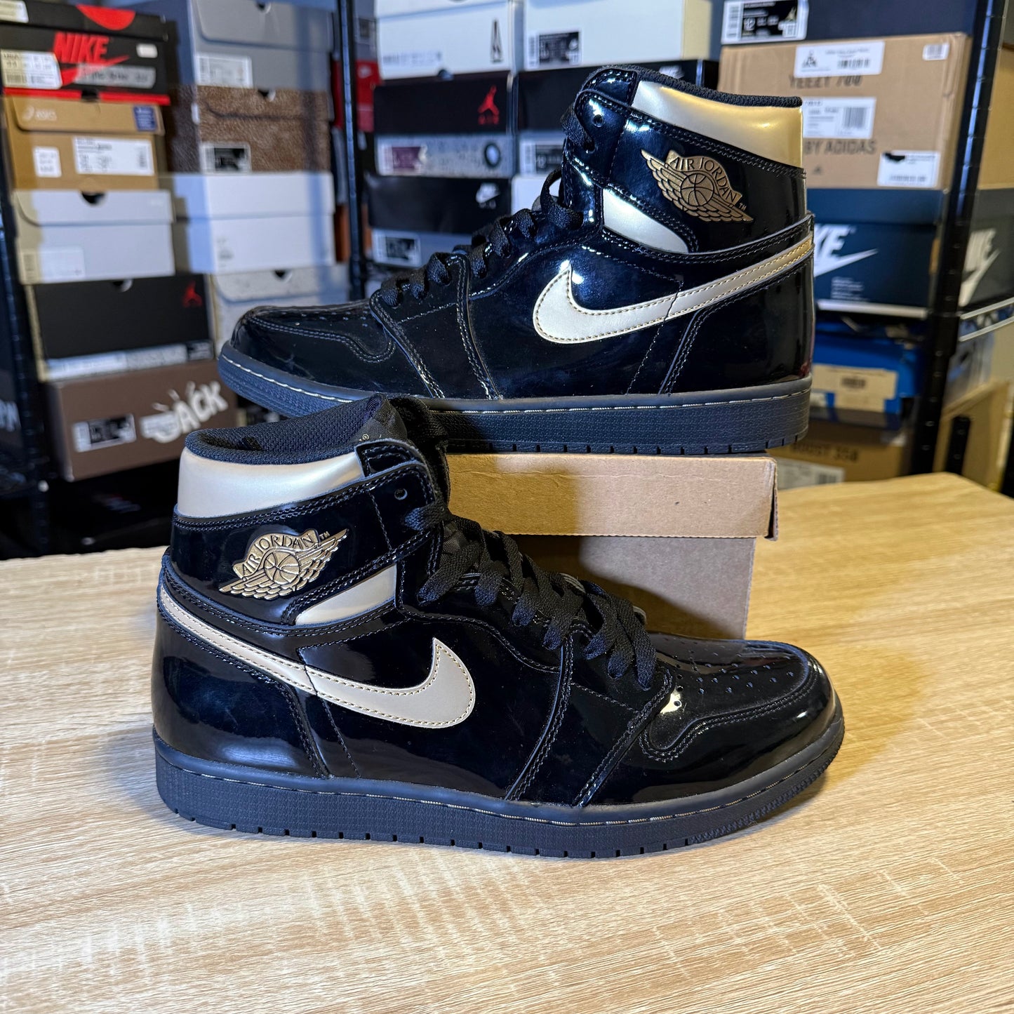 Size 9.5 - AJ 1 Metallic Gold