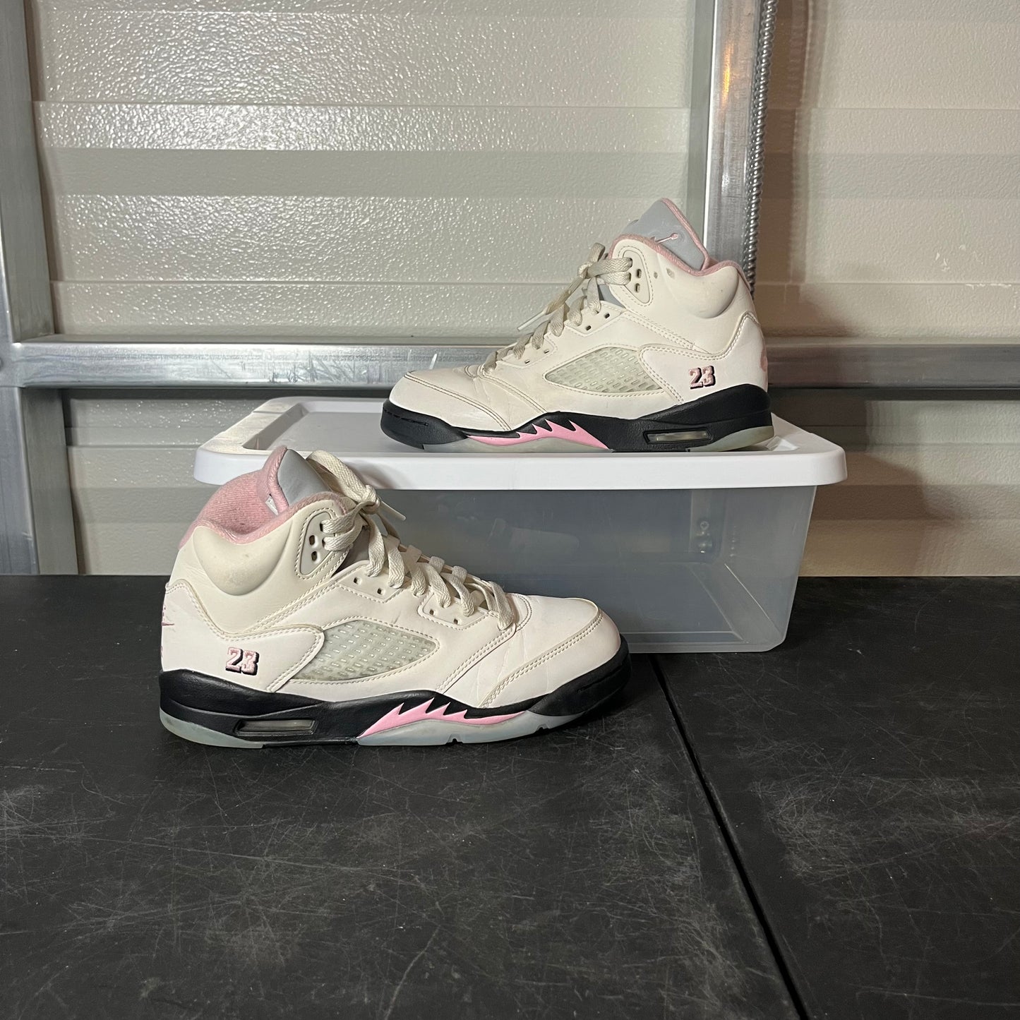 Size 6Y - AJ 5 Vivid Pink