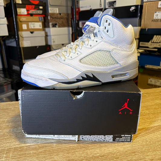 Size 9 - AJ 5 Retro Stealth