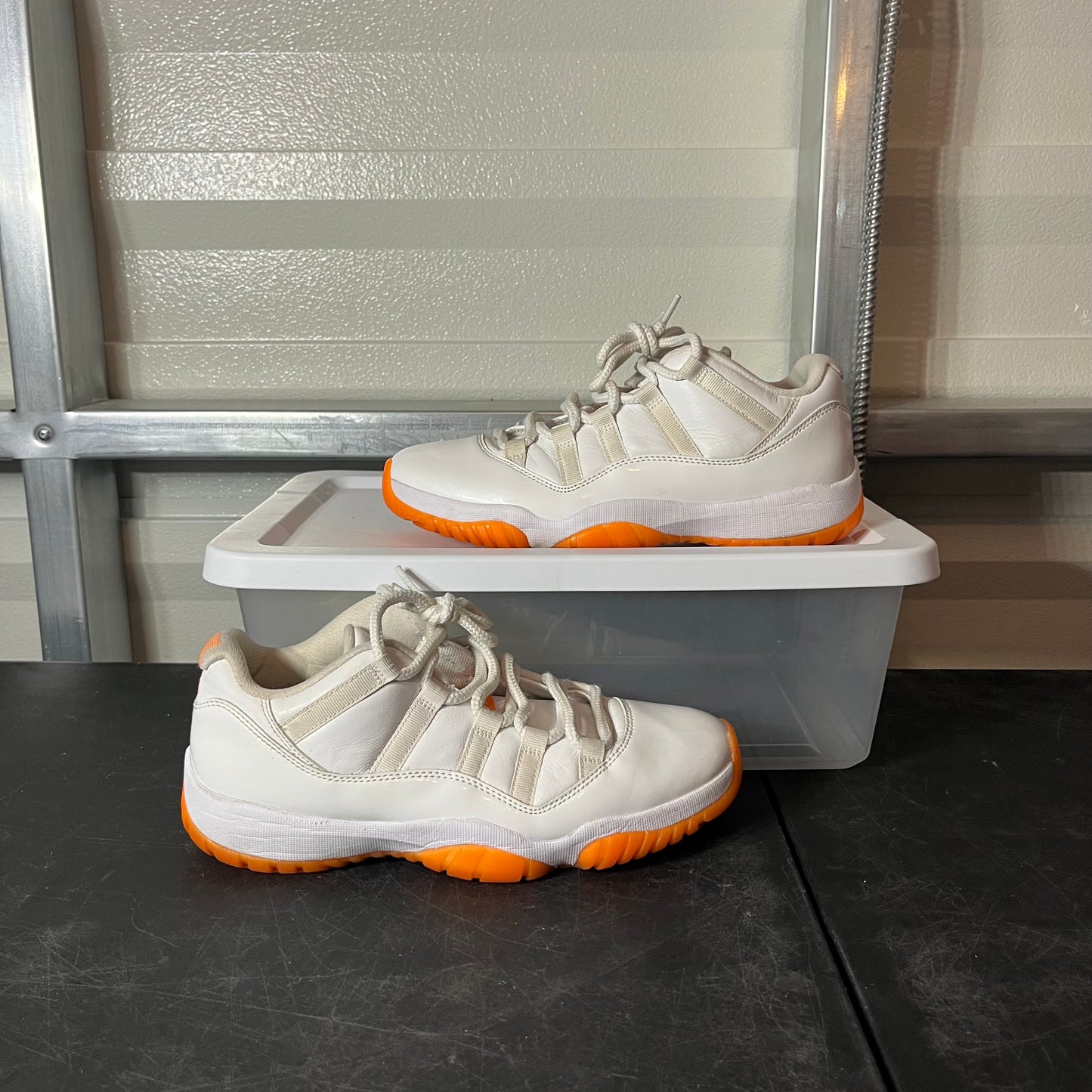 Size 9.5W - AJ 11 Low Citrus
