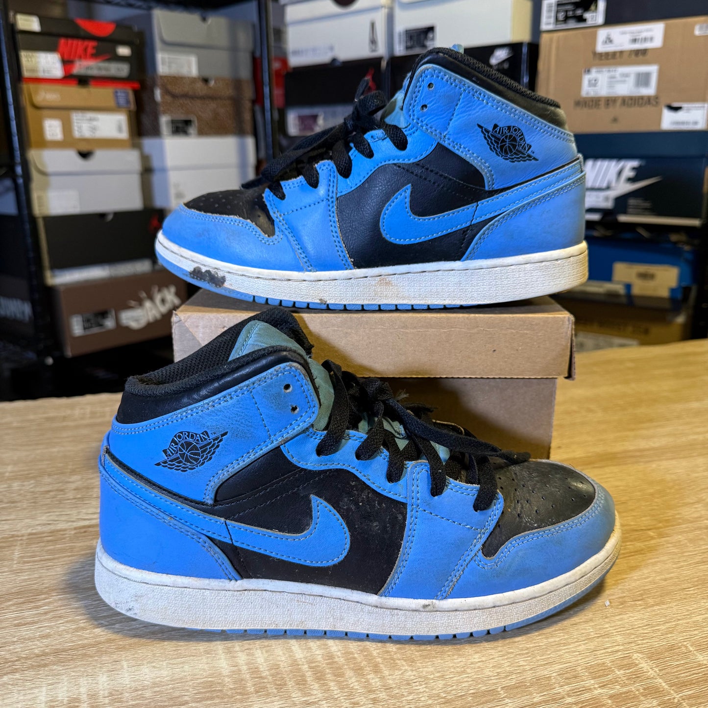 Size 6.5Y - AJ1 Mid University  Blue