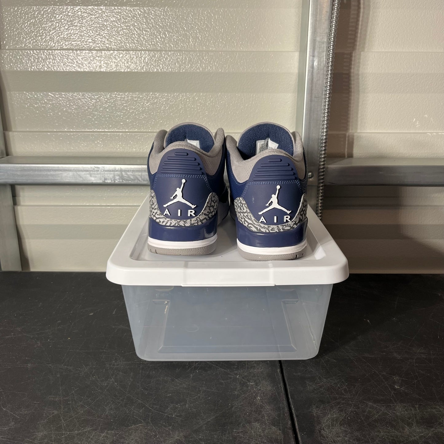 Size 9 - AJ 3 Georgetown