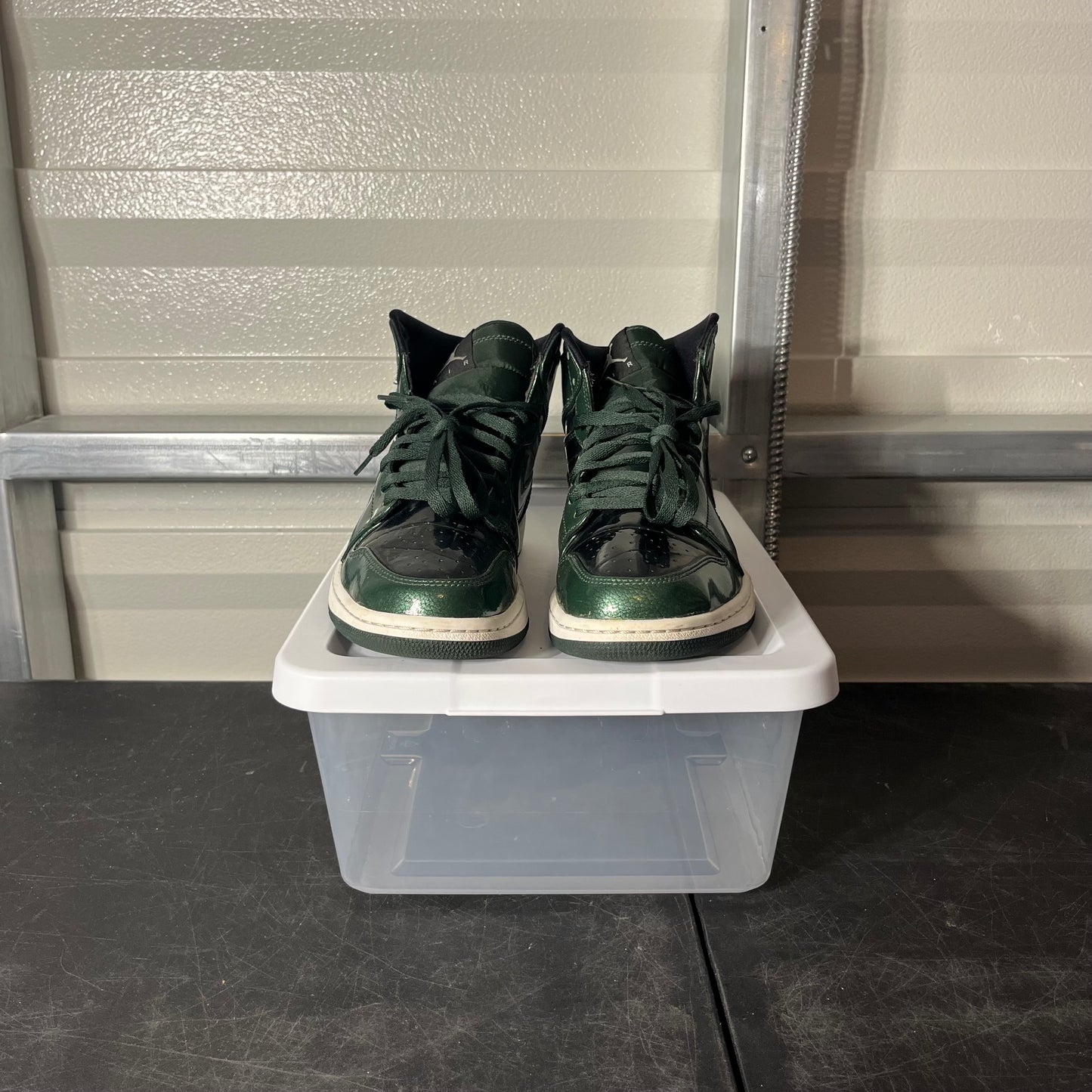 Size 10.5 - AJ 1 Green