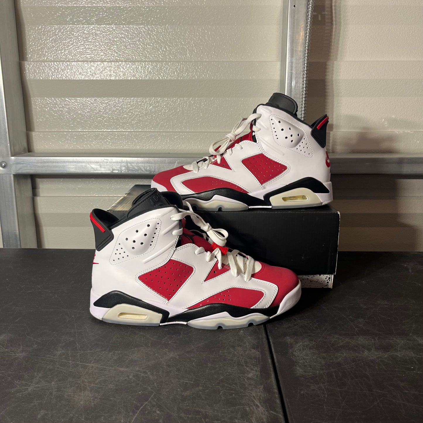 Size 9.5 - AJ 6 Carmine