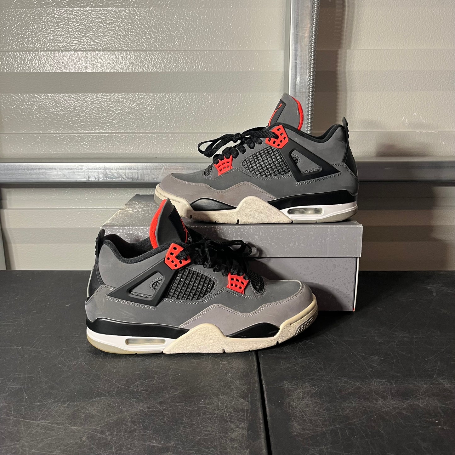 Size 8.5 - AJ 4 Infrared