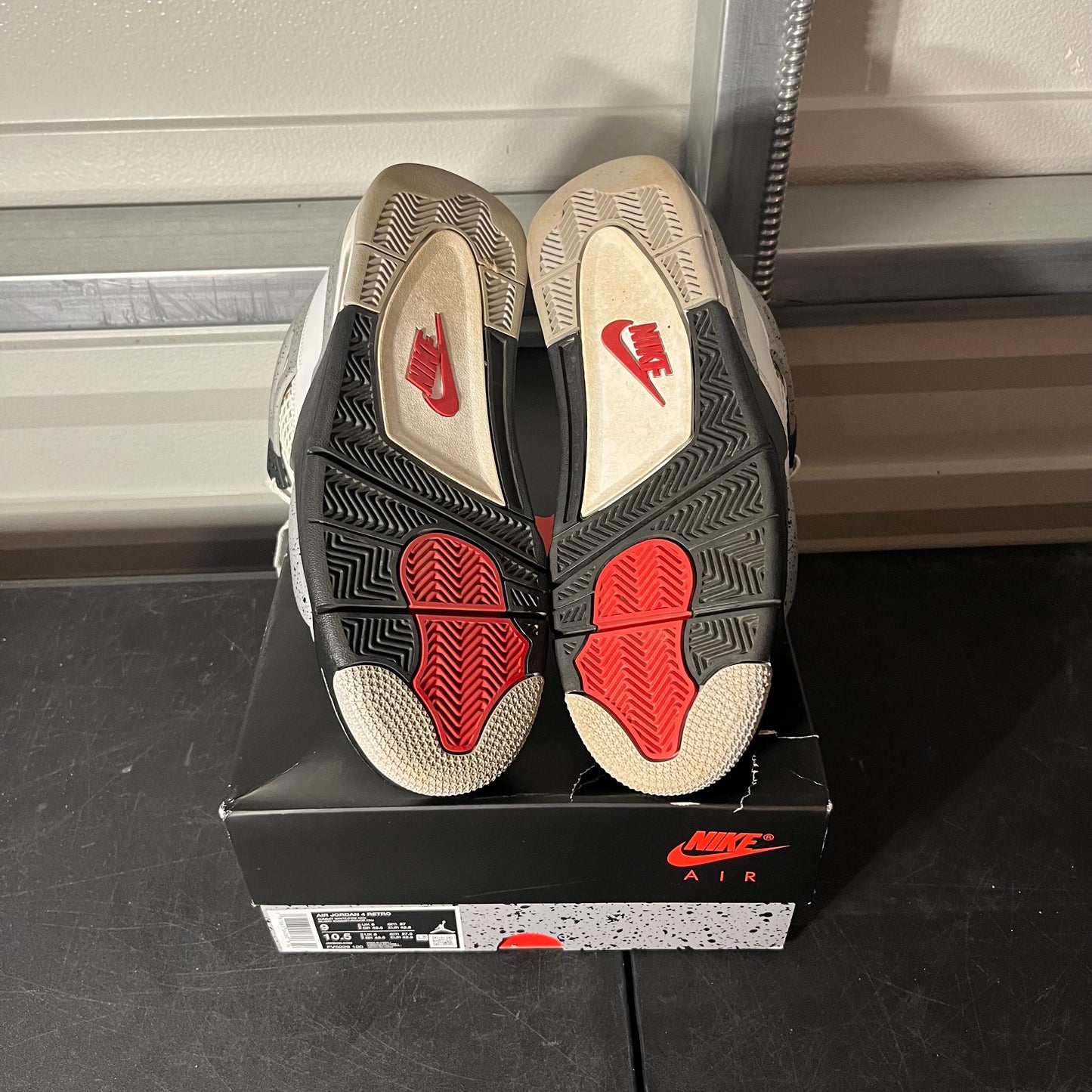 Size 9 - AJ 4 White Cement