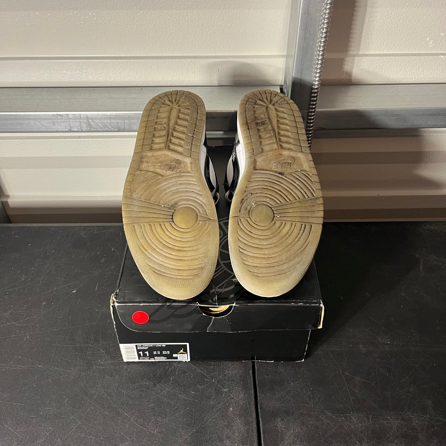 Size 11 - AJ 1 Low Black