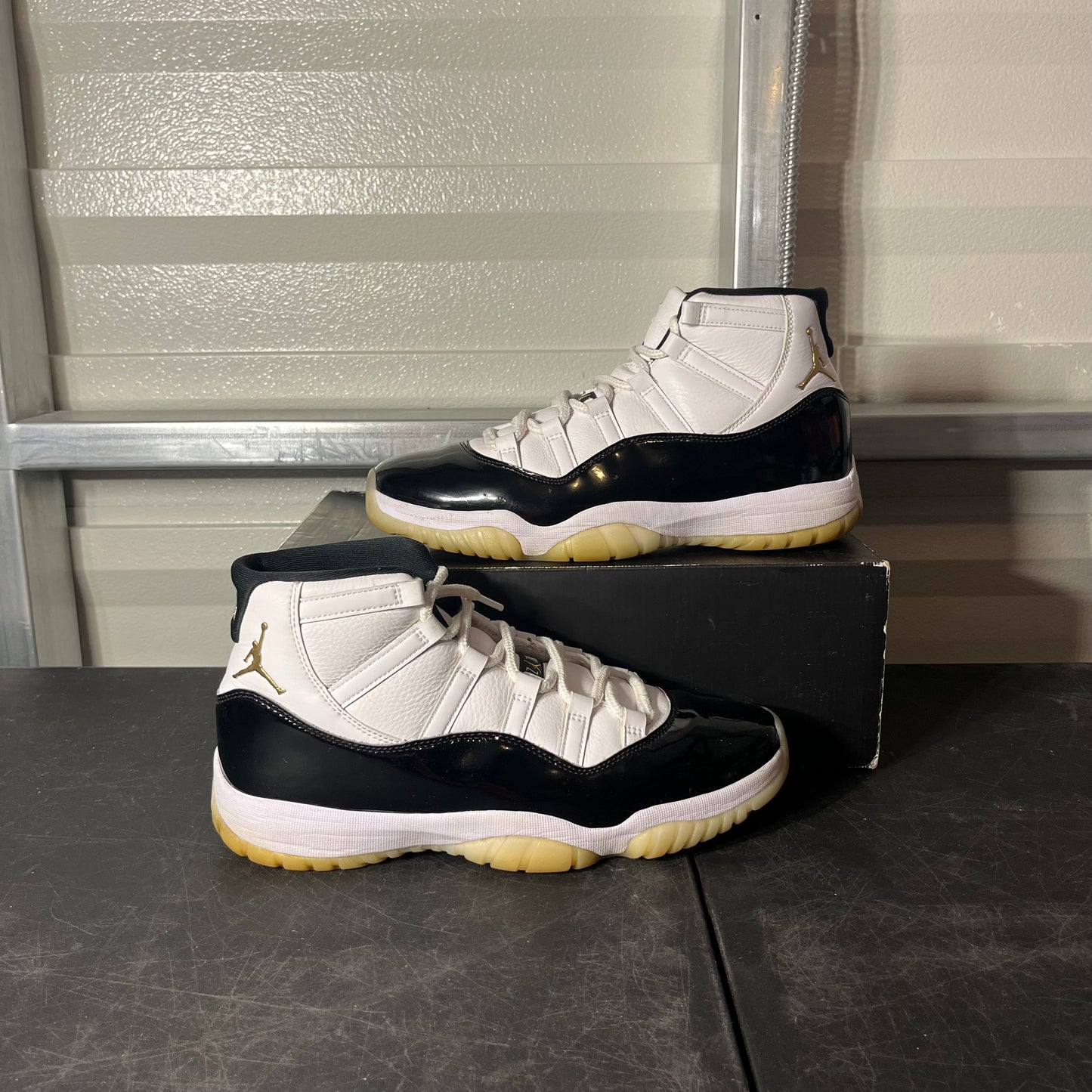 Size 10.5 - AJ 11 Dmp