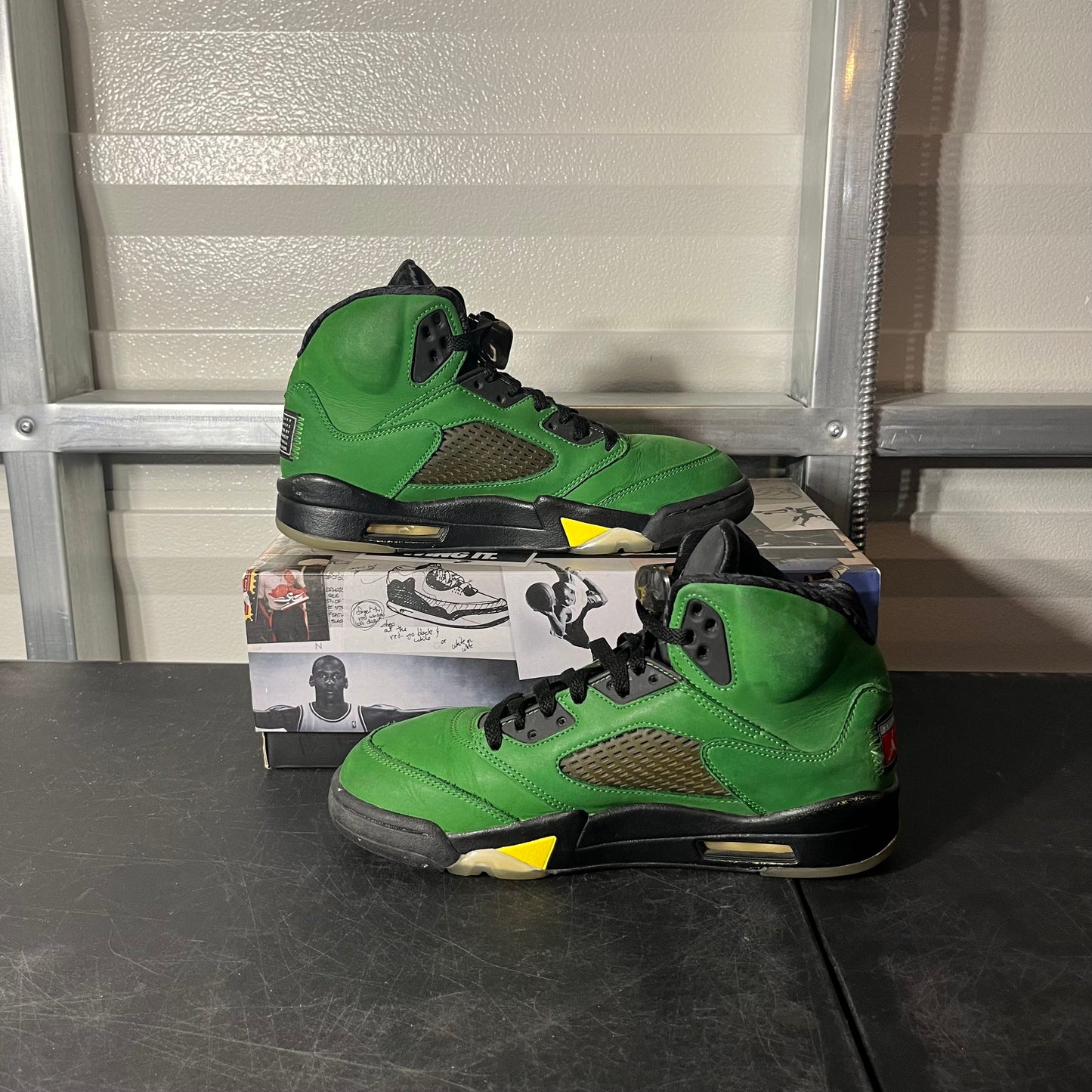 Size 8 - AJ 5 Oregon