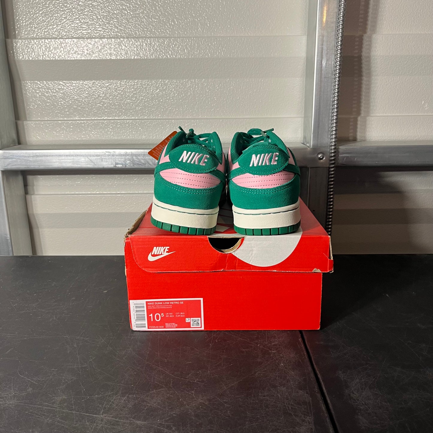 Size 10.5 - Dunk Malachite Pink