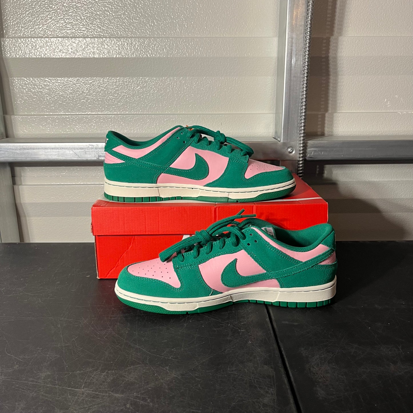 Size 10.5 - Dunk Malachite Pink