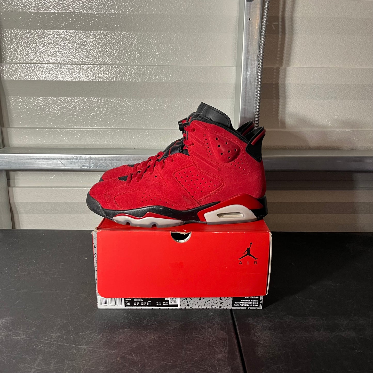 Size 9.5 - AJ 6 Toro