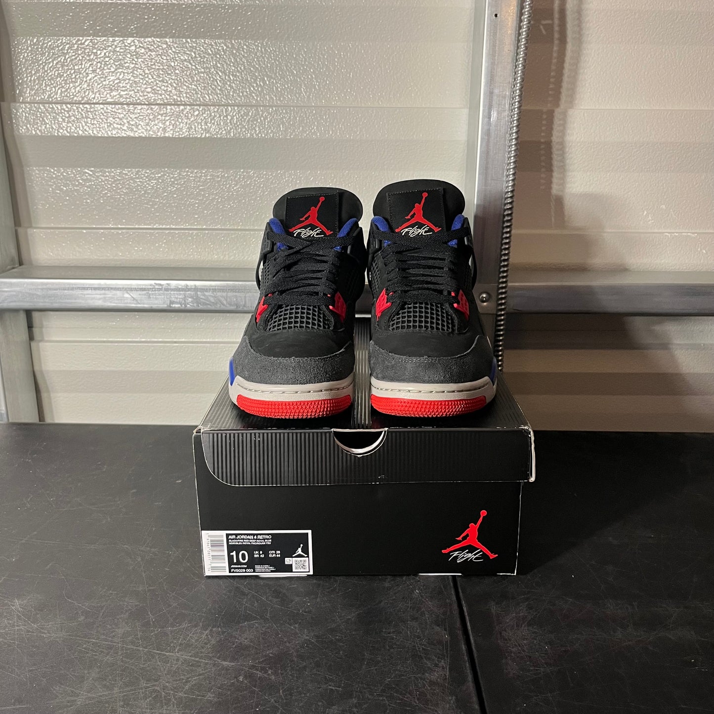 Size 10 - AJ 4 Rare Air