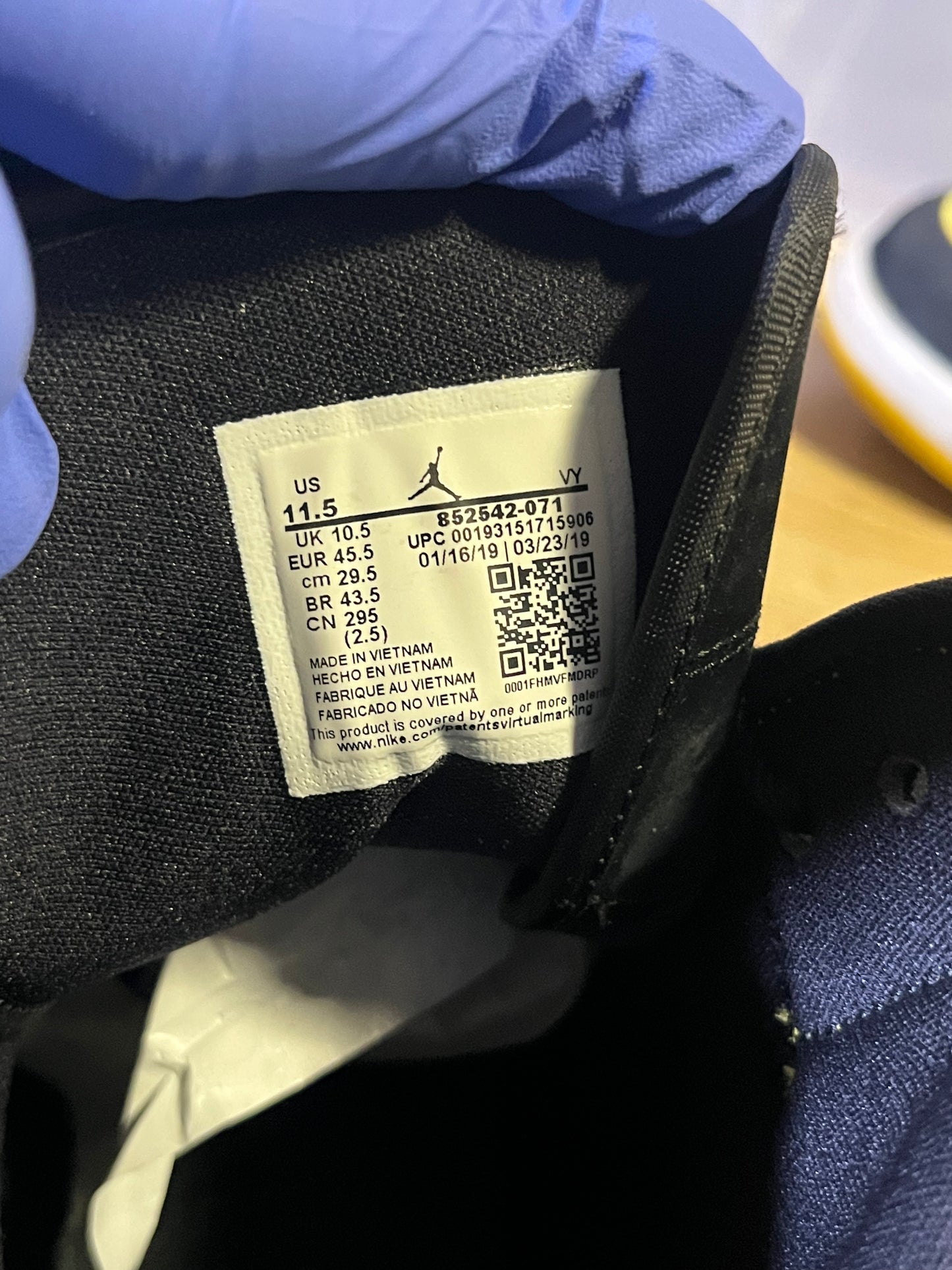 Size 11.5 - AJ 1 SE Mid Yellow Toe