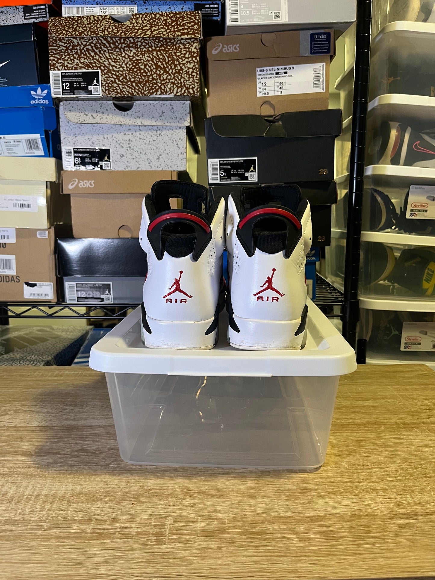 Size 11.5 - AJ 6 Retro OG Mid Carmine