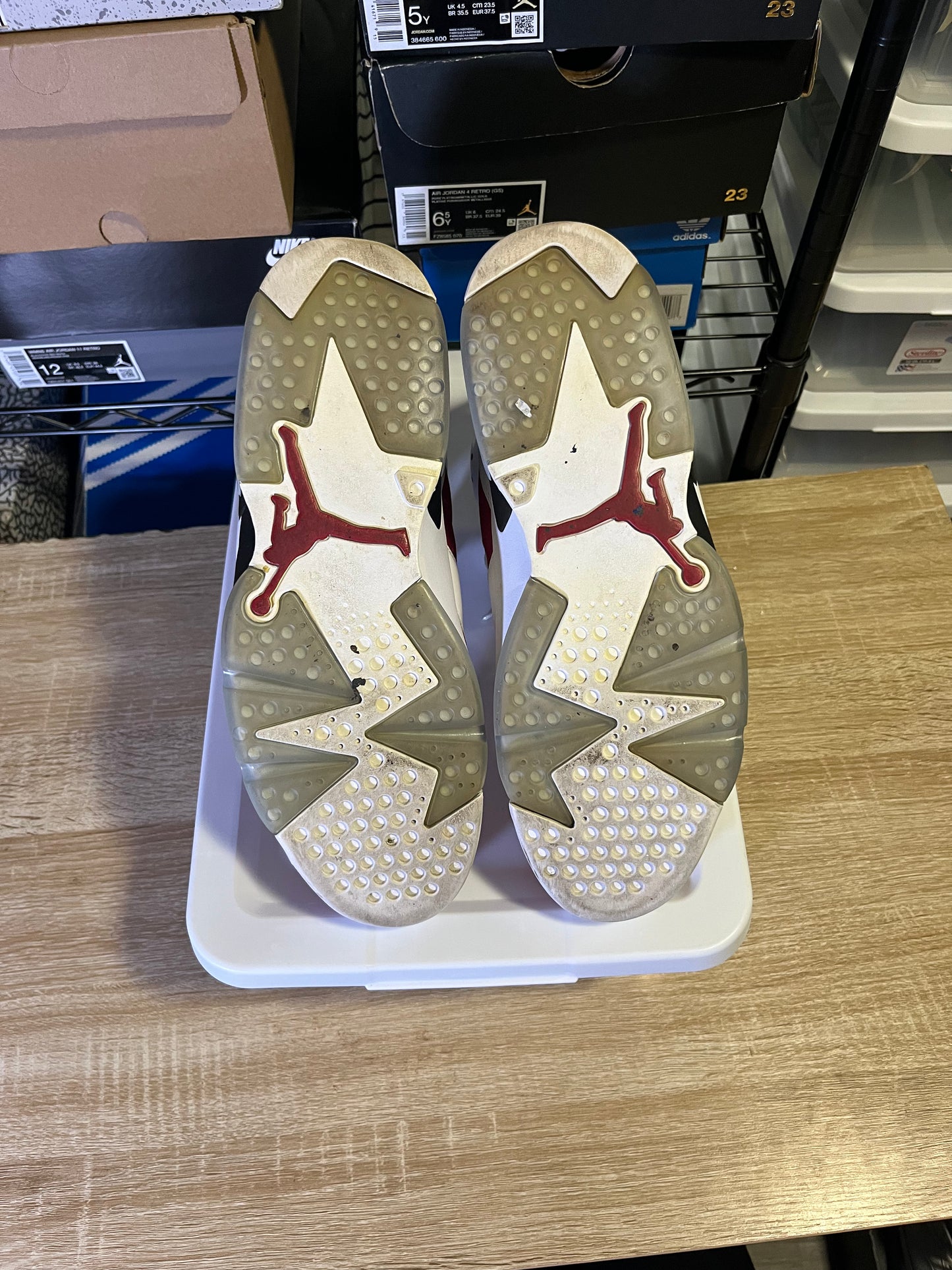 Size 11.5 - AJ 6 Retro OG Mid Carmine