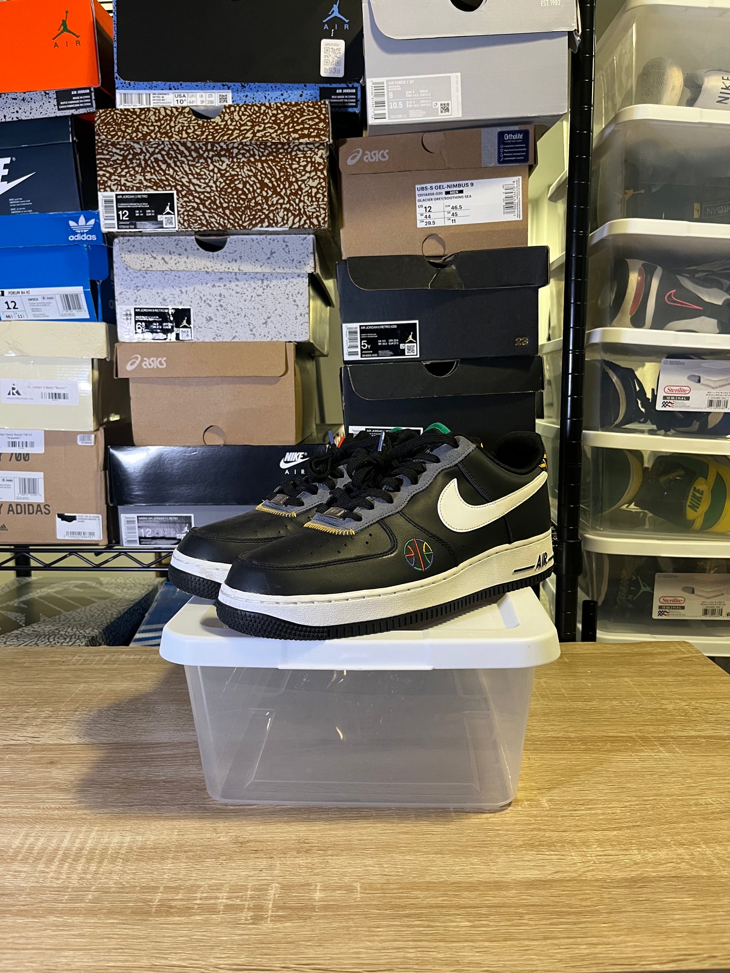 Size 11.5 - AF 1 '07 LV8 Live Together, Play Together