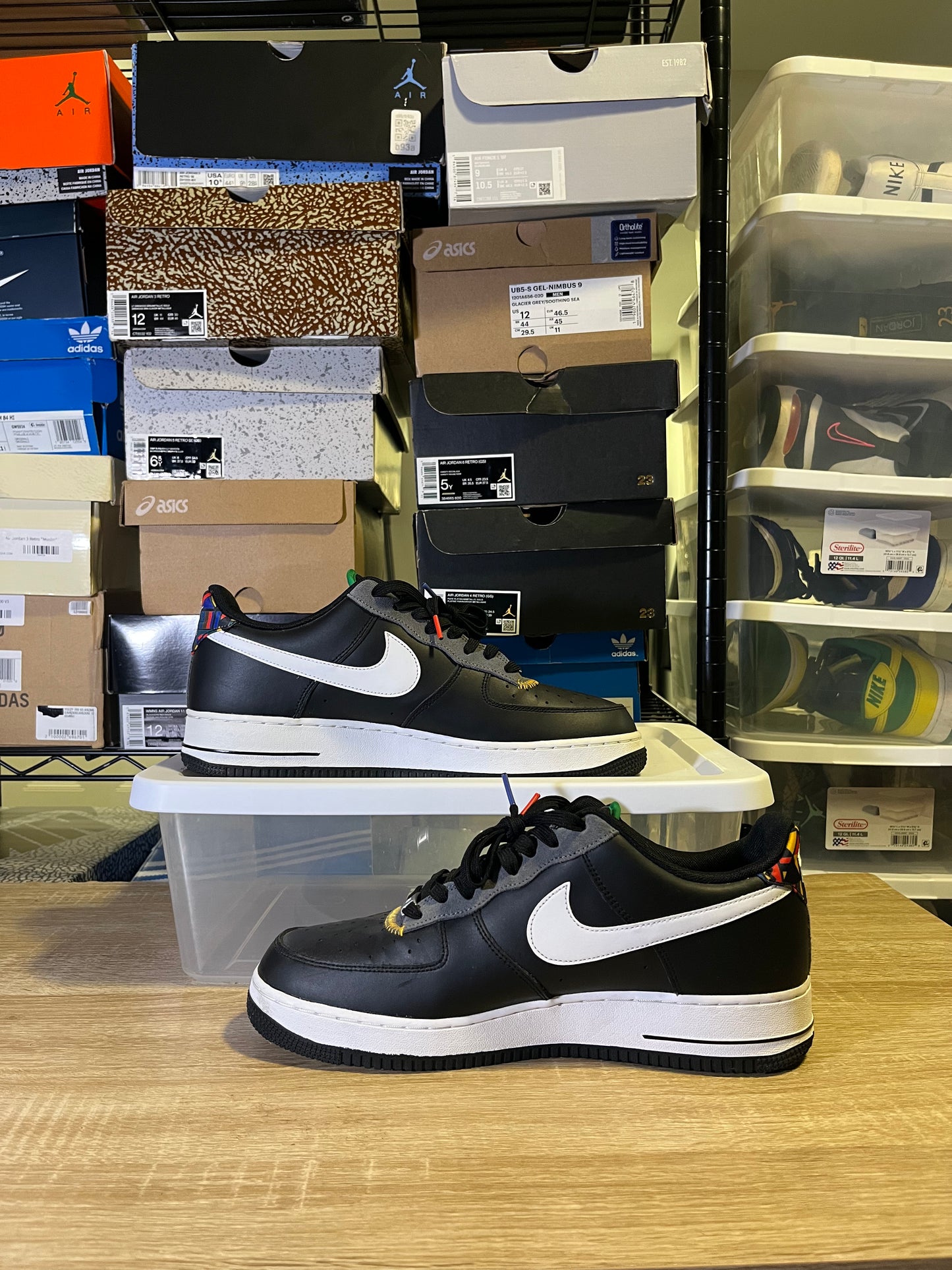 Size 11.5 - AF 1 '07 LV8 Live Together, Play Together