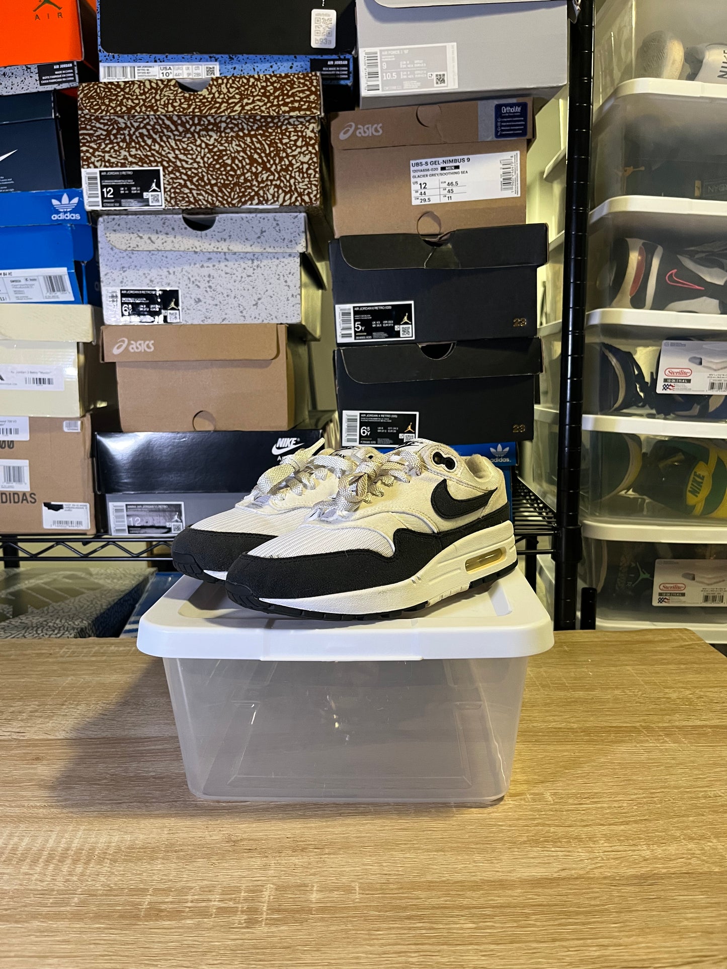 Size 7.5 - Air Max 1 Essential White Pure Platinum Black