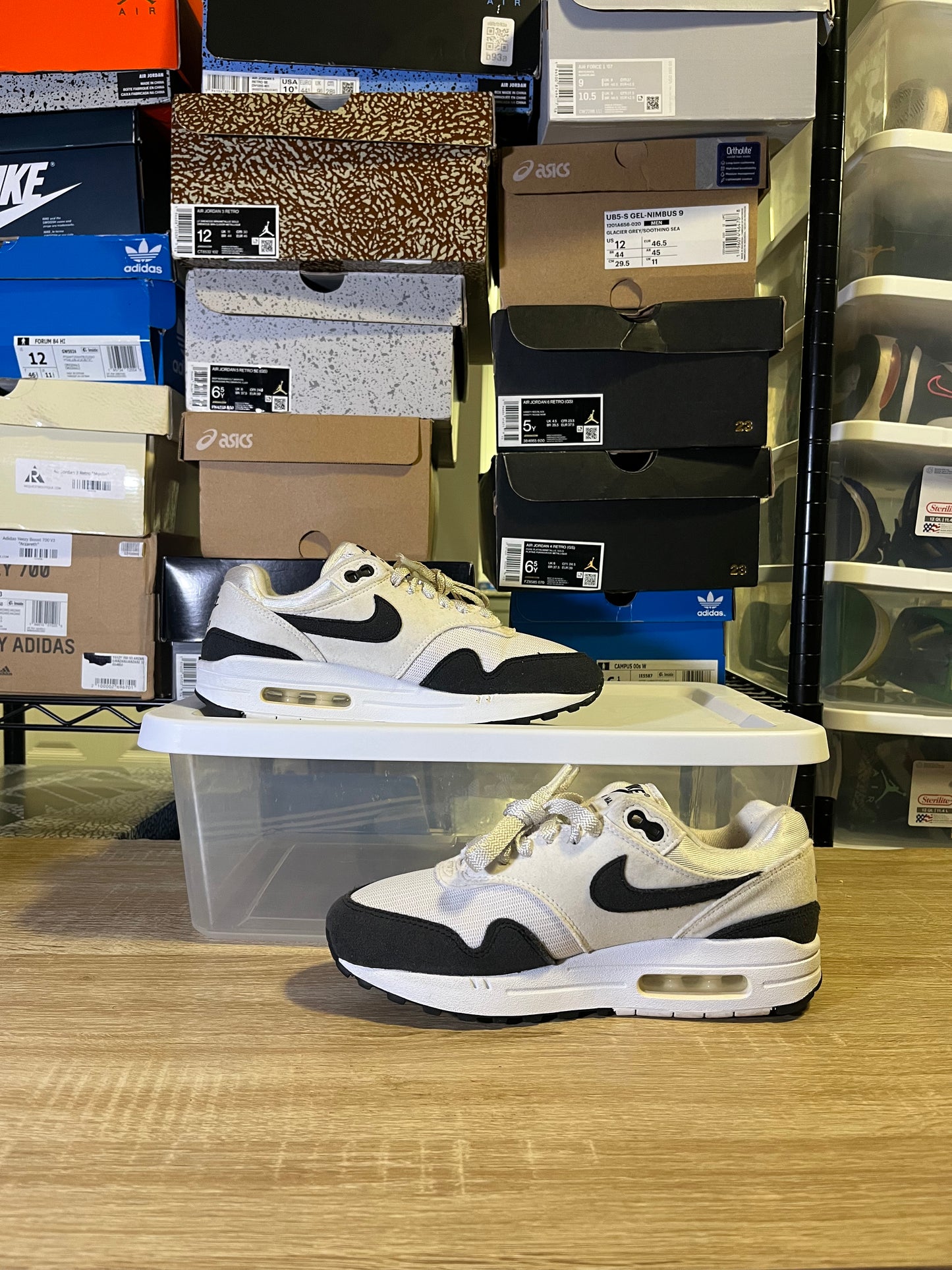 Size 7.5 - Air Max 1 Essential White Pure Platinum Black