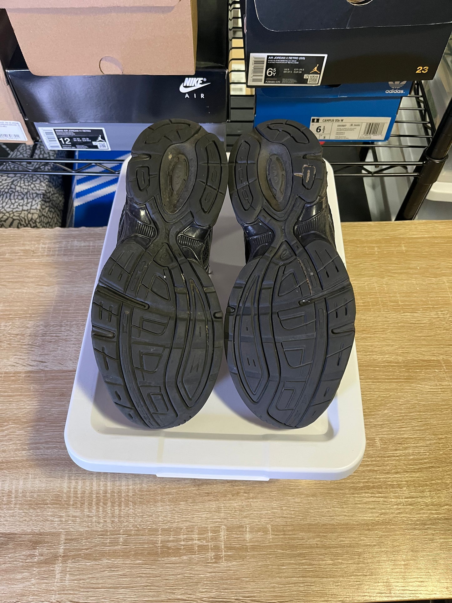 Size 9.5 - Asics Gel 1130 Black Pure Silver