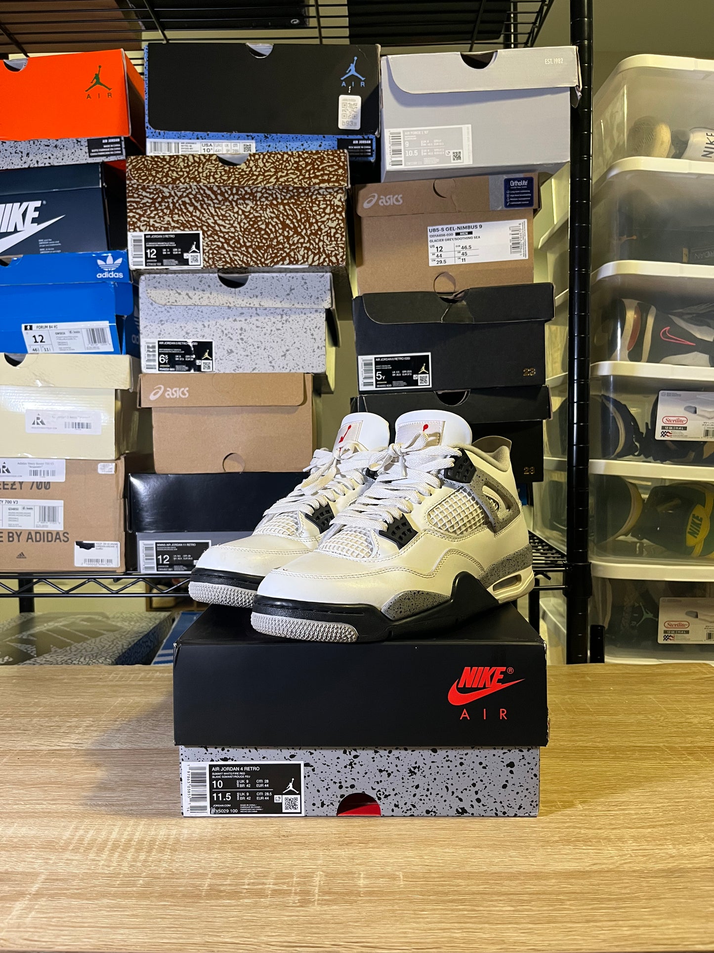 Size 10 - AJ 4 Retro OG 2025 White Cement