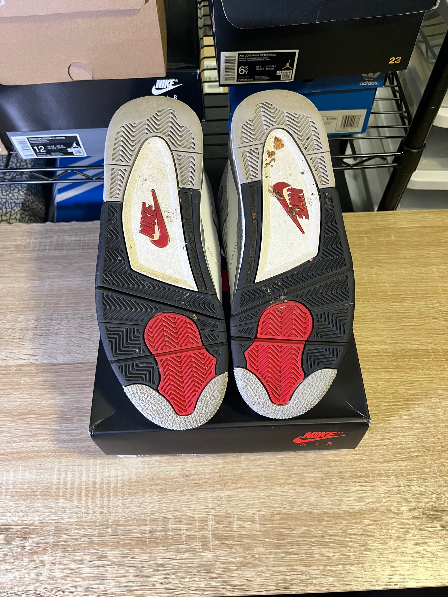 Size 10 - AJ 4 Retro OG 2025 White Cement