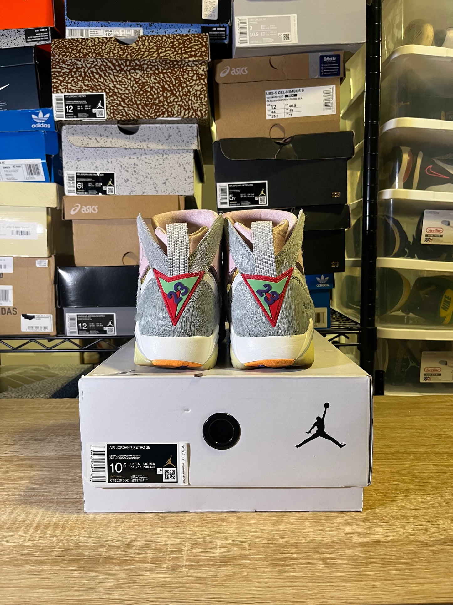 Size 10.5 - AJ 7 Retro SE Hare 2.0