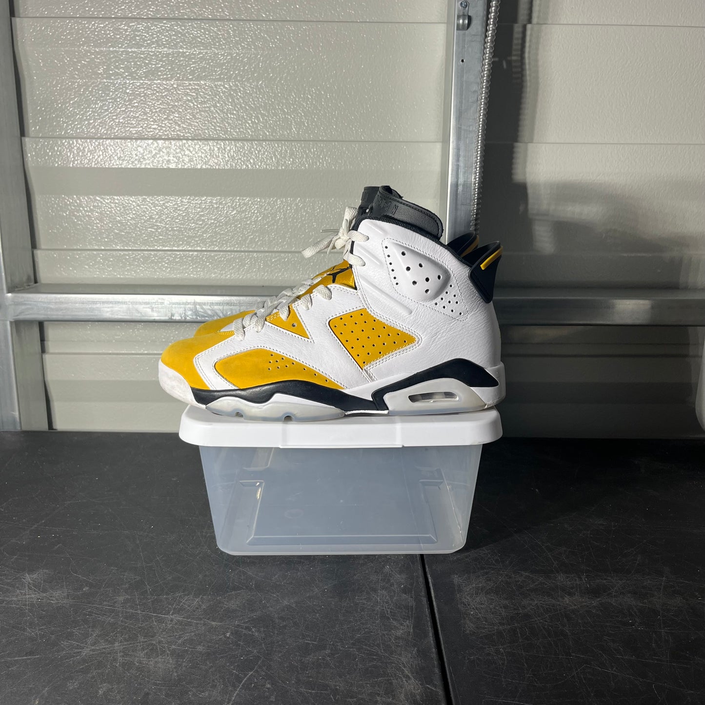 Size 11 - AJ 6 Ochre
