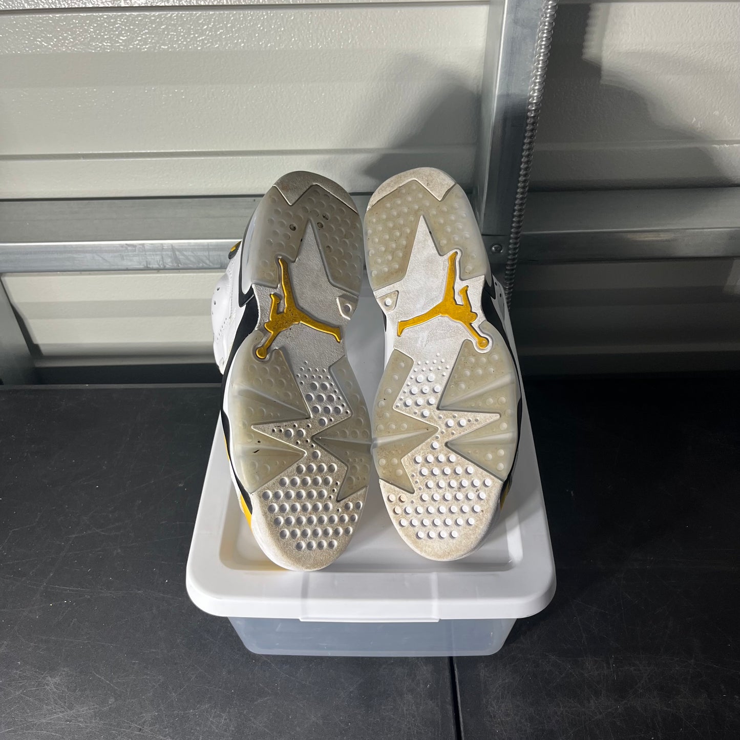 Size 11 - AJ 6 Ochre