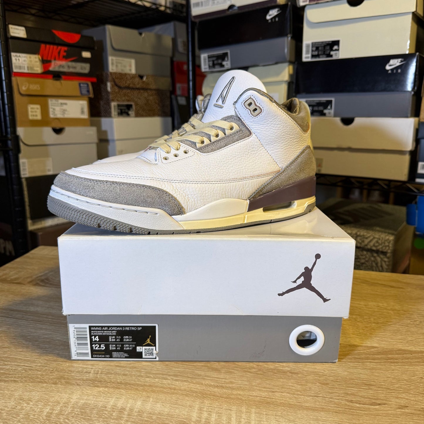 Size 12.5 M - Jordan 3 Retro SP x A Ma Maniere Low Raised By Women