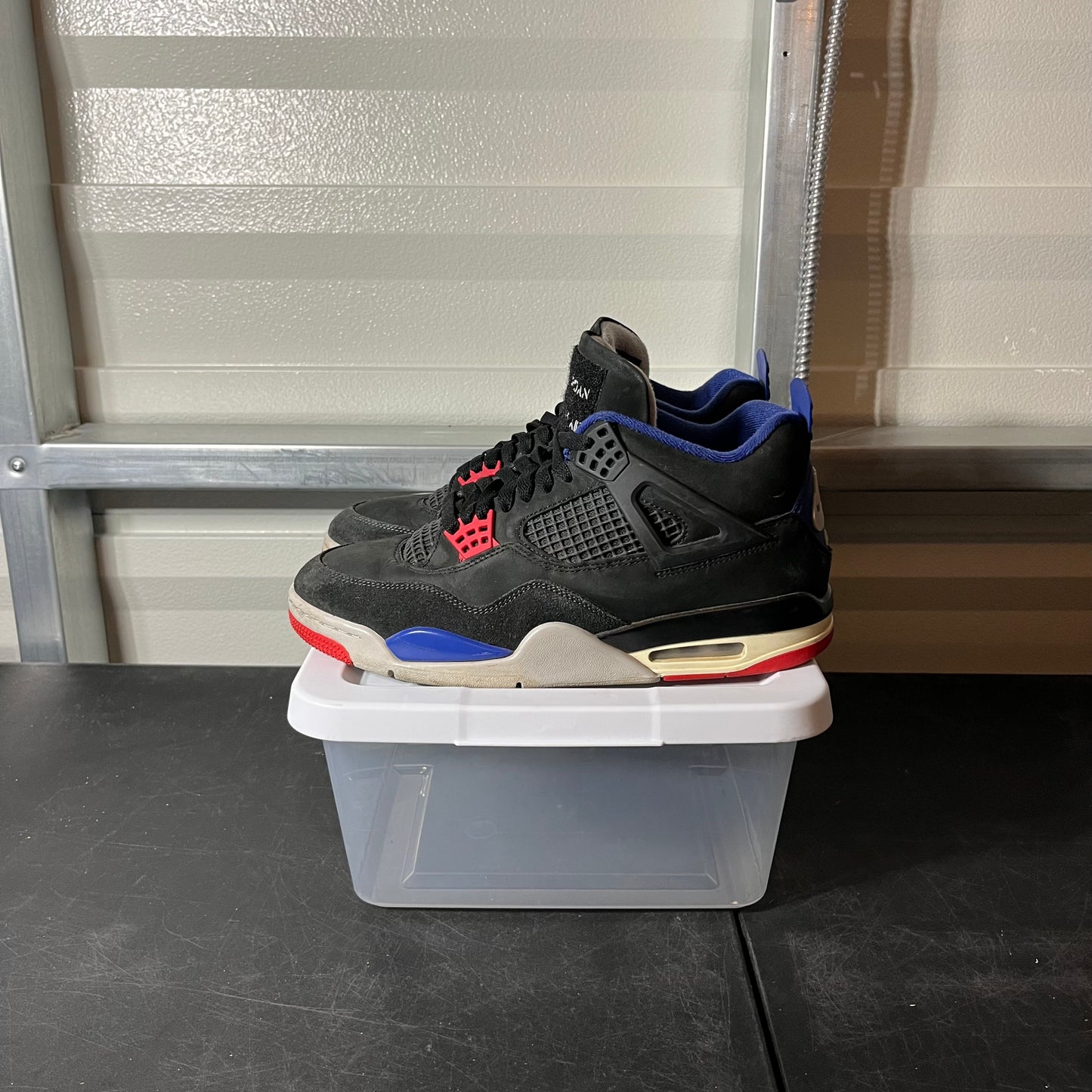 Size 10 - AJ 4 Rare Air
