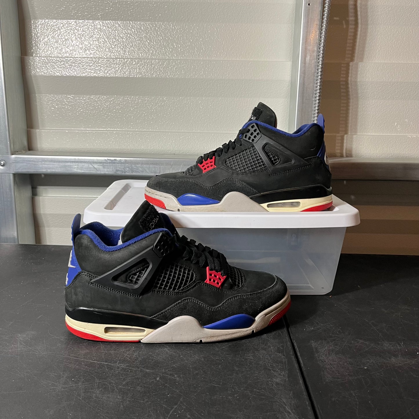 Size 10 - AJ 4 Rare Air