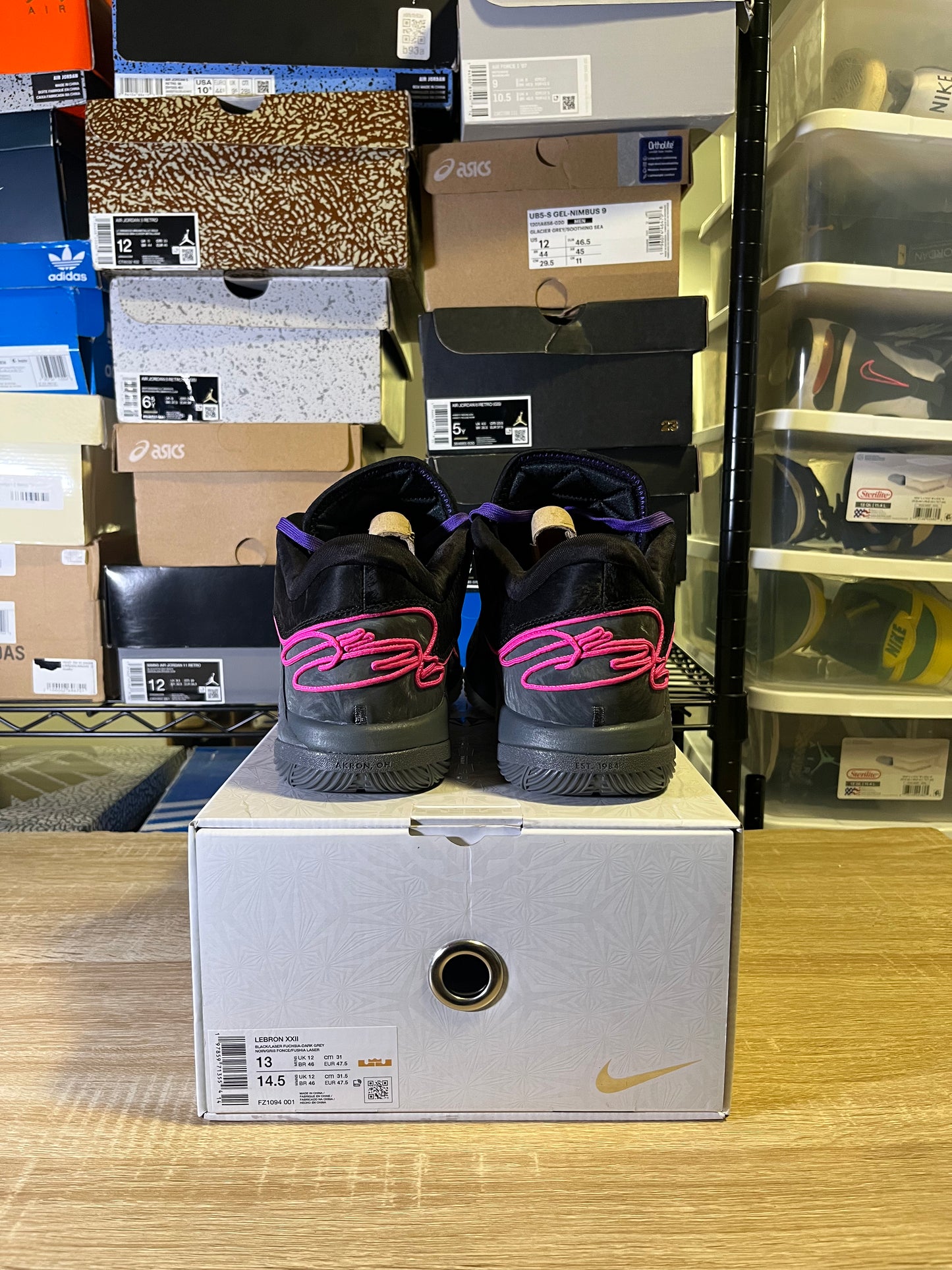 Size 13 - LeBron 22 Backlight