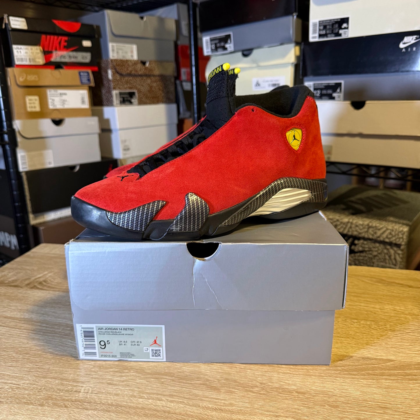 Size 9.5 - AJ 14 Retro 2025 Ferrari