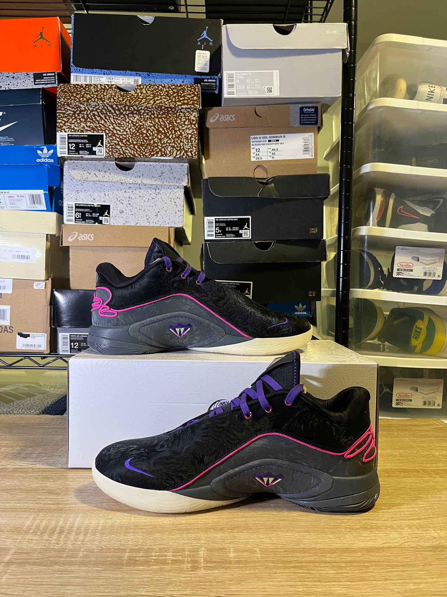 Size 13 - LeBron 22 Backlight