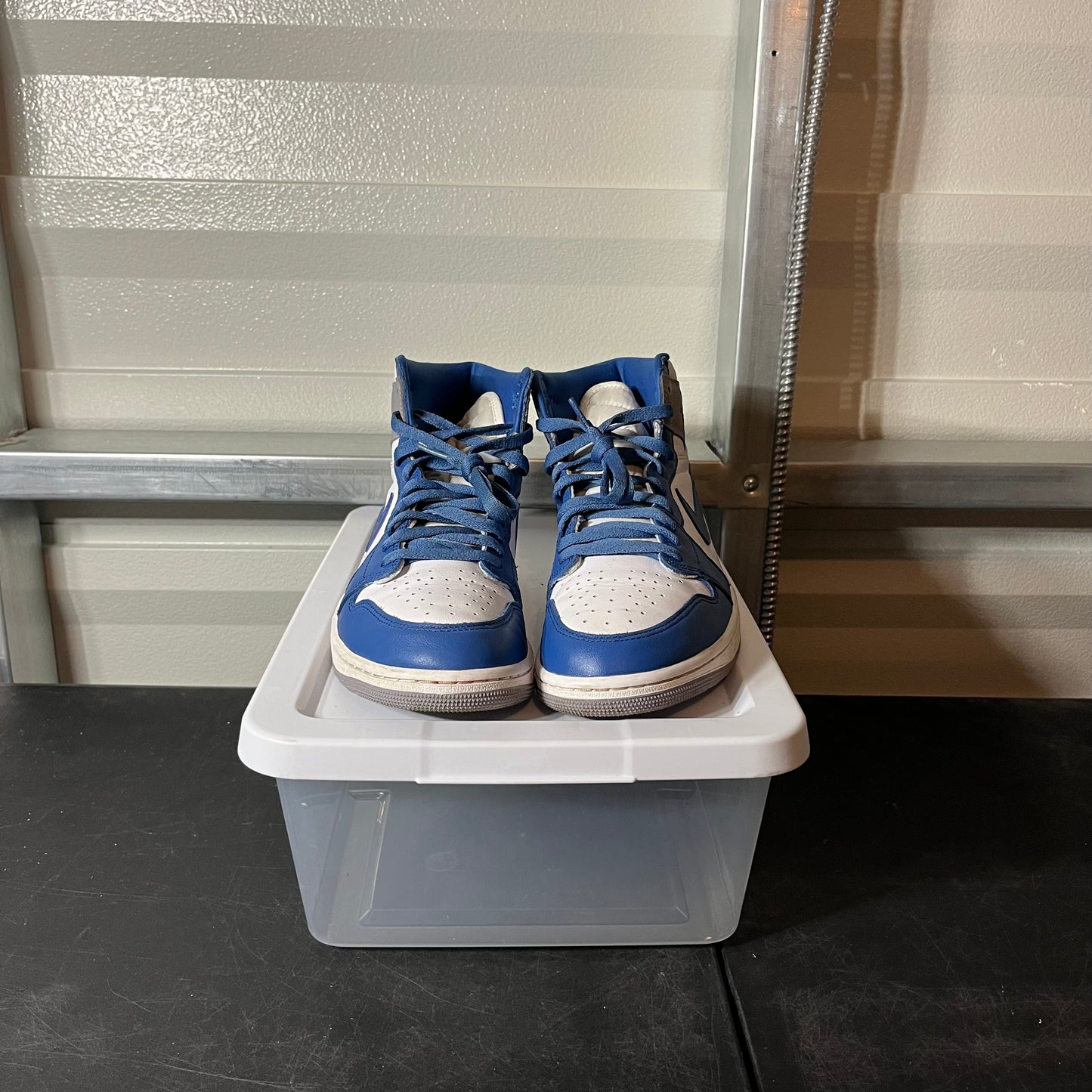 Size 10 - AJ 1 True Blue