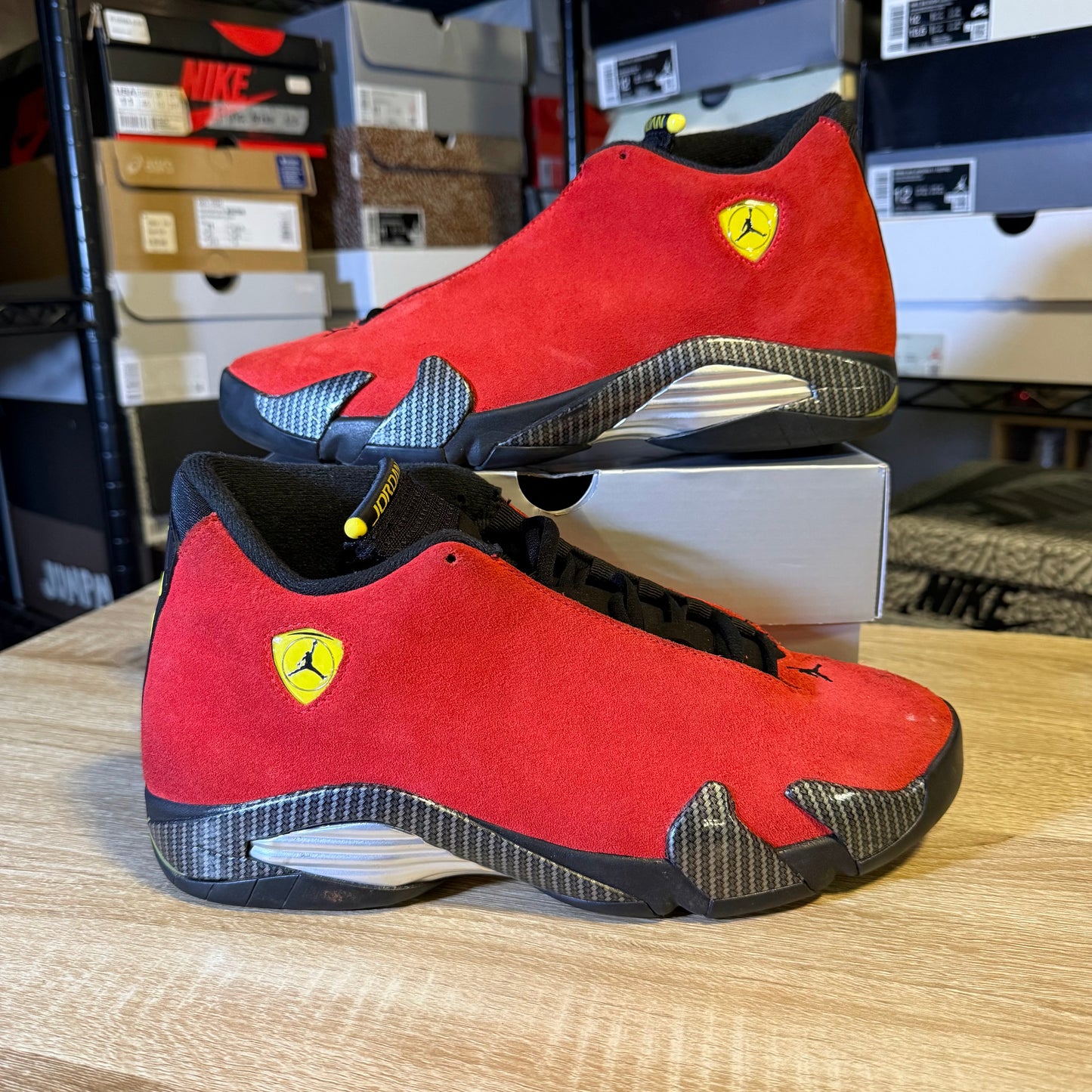 Size 9.5 - AJ 14 Retro 2025 Ferrari