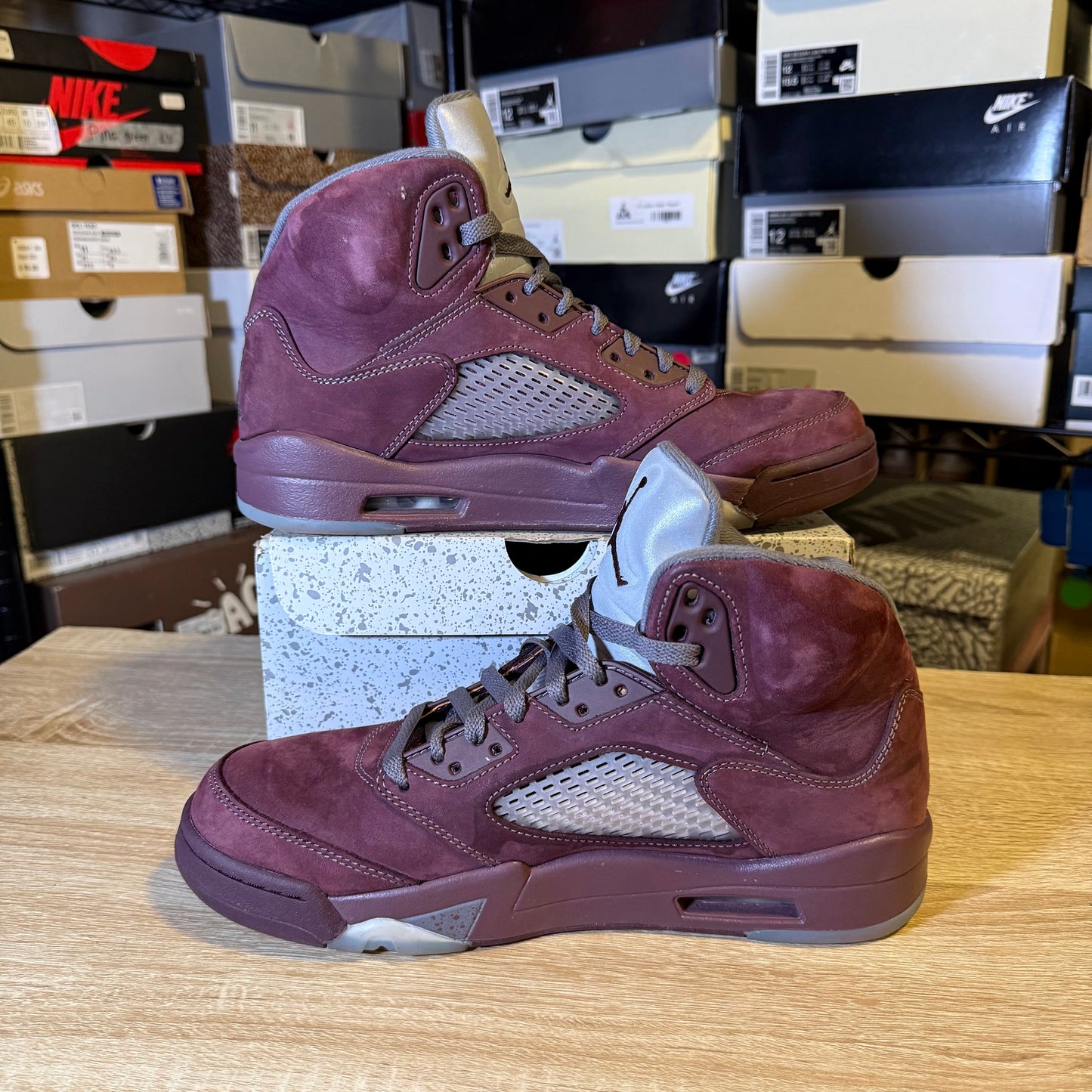 Size 9.5 - AJ 5 Burgandy