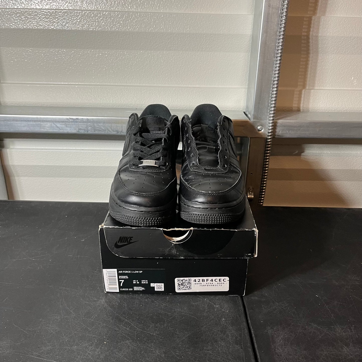Size 7 - AF 1 Supreme