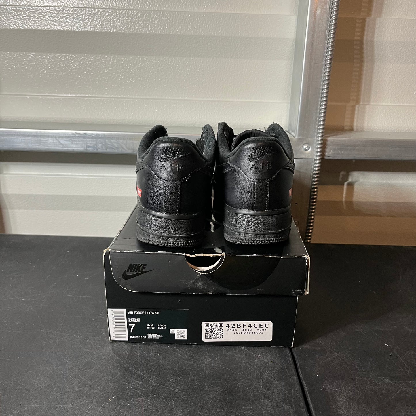 Size 7 - AF 1 Supreme