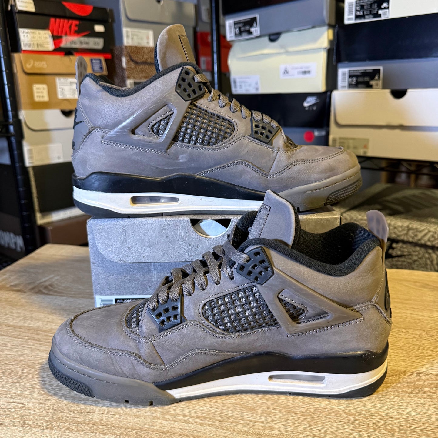 Size 9 - AJ 4 Cave Stone