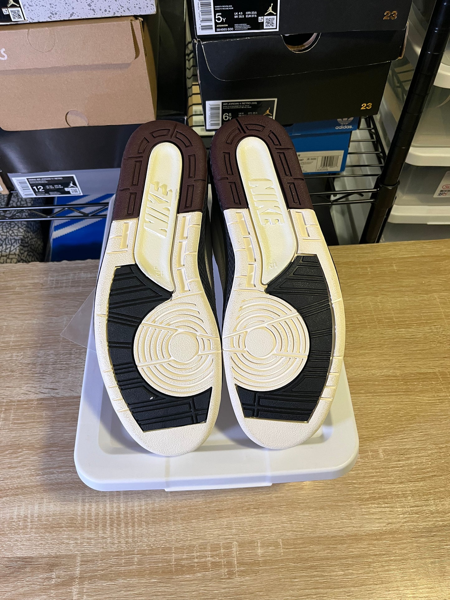 Size 12 - AJ 2 A Ma Maniere