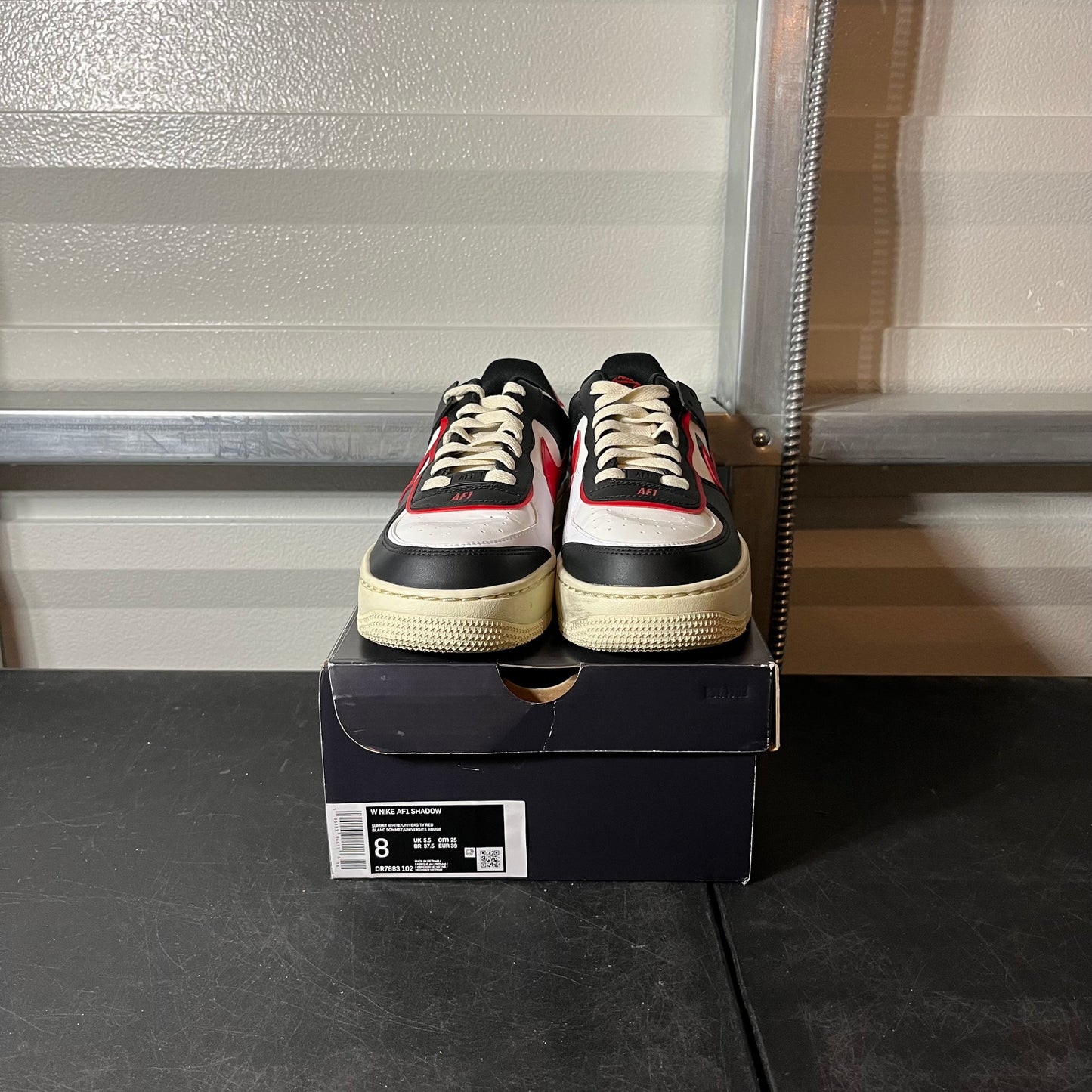 Size 8W - AF 1 University Red Black
