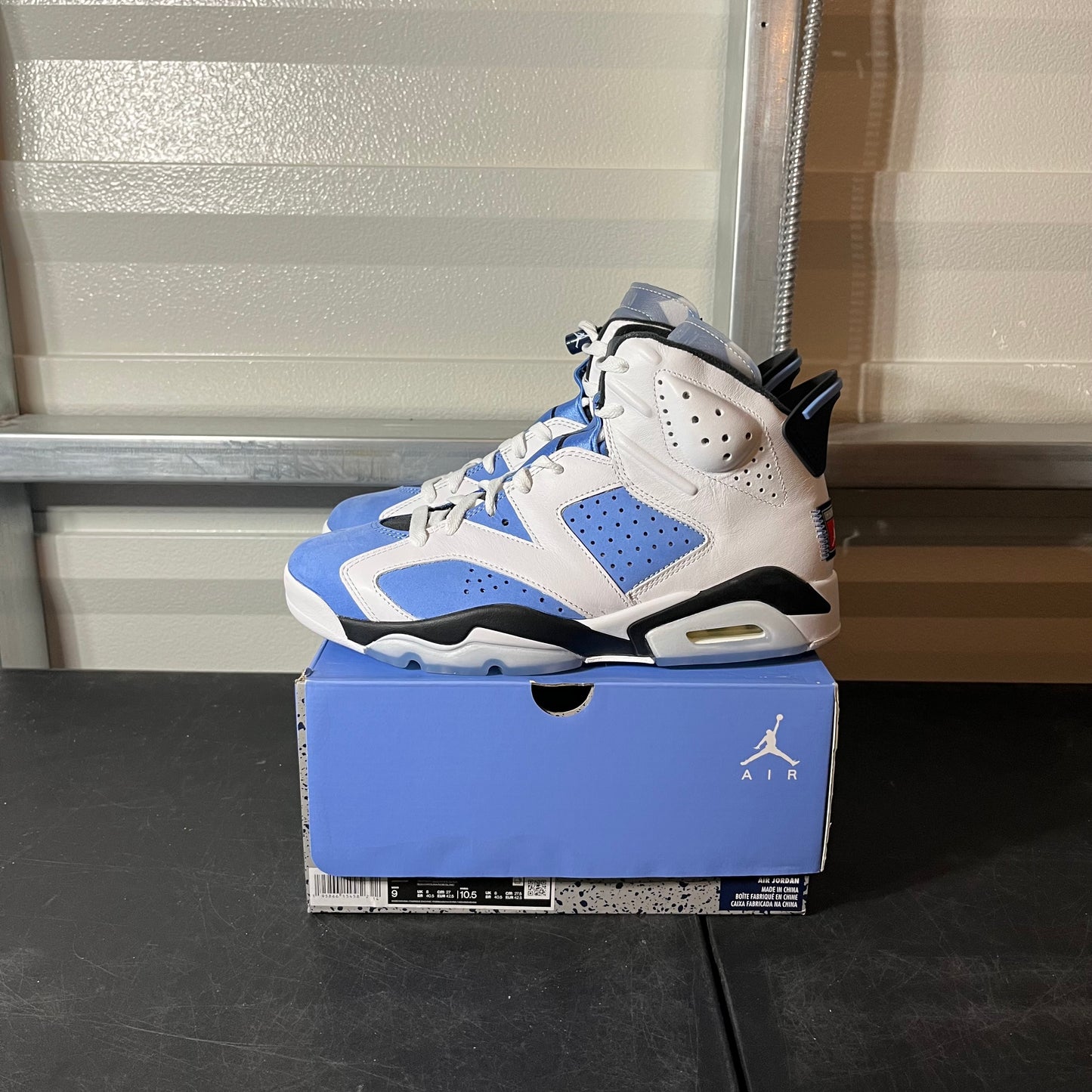 Size 9 - AJ 6 UNC
