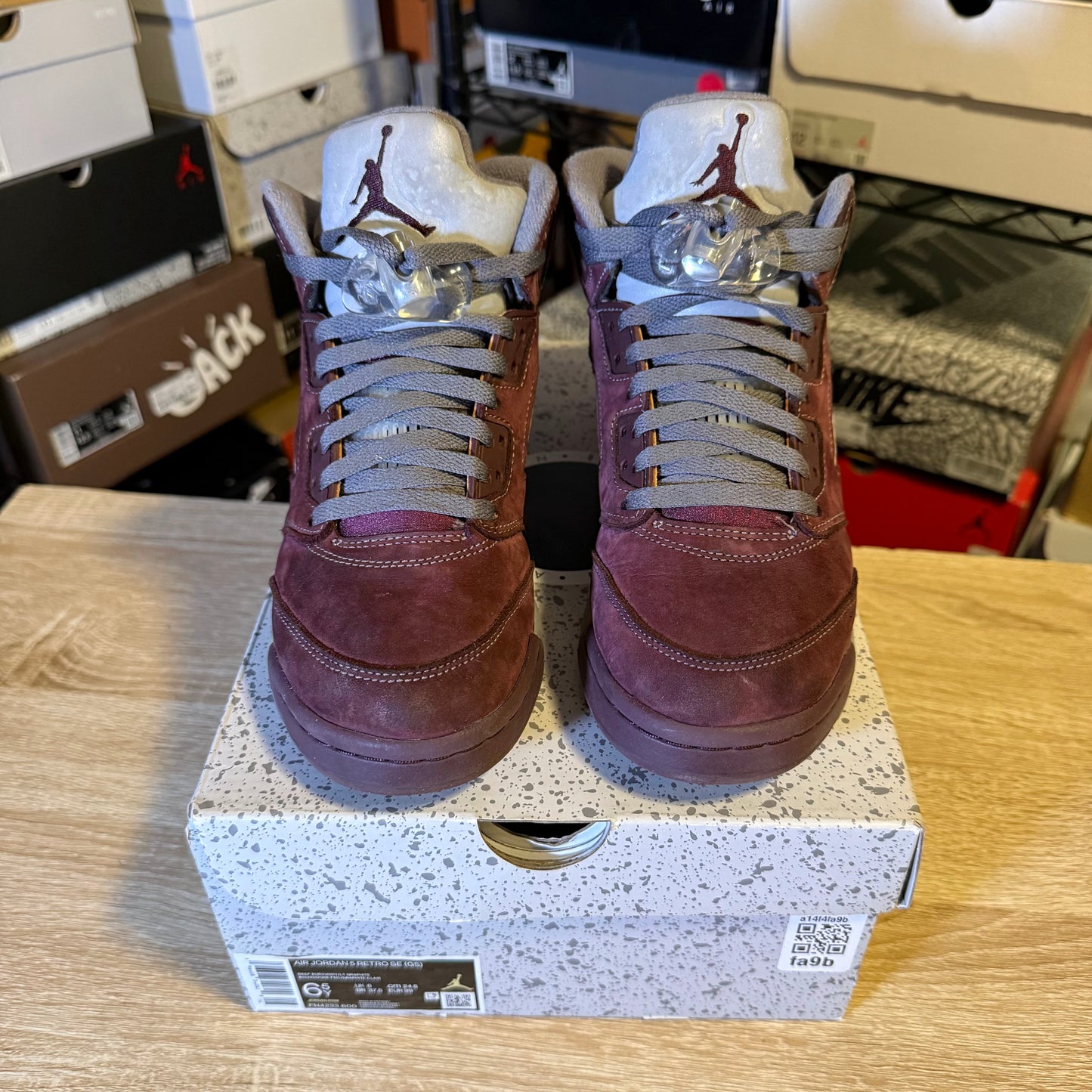Size 6.5 - AJ 5 Burgundy