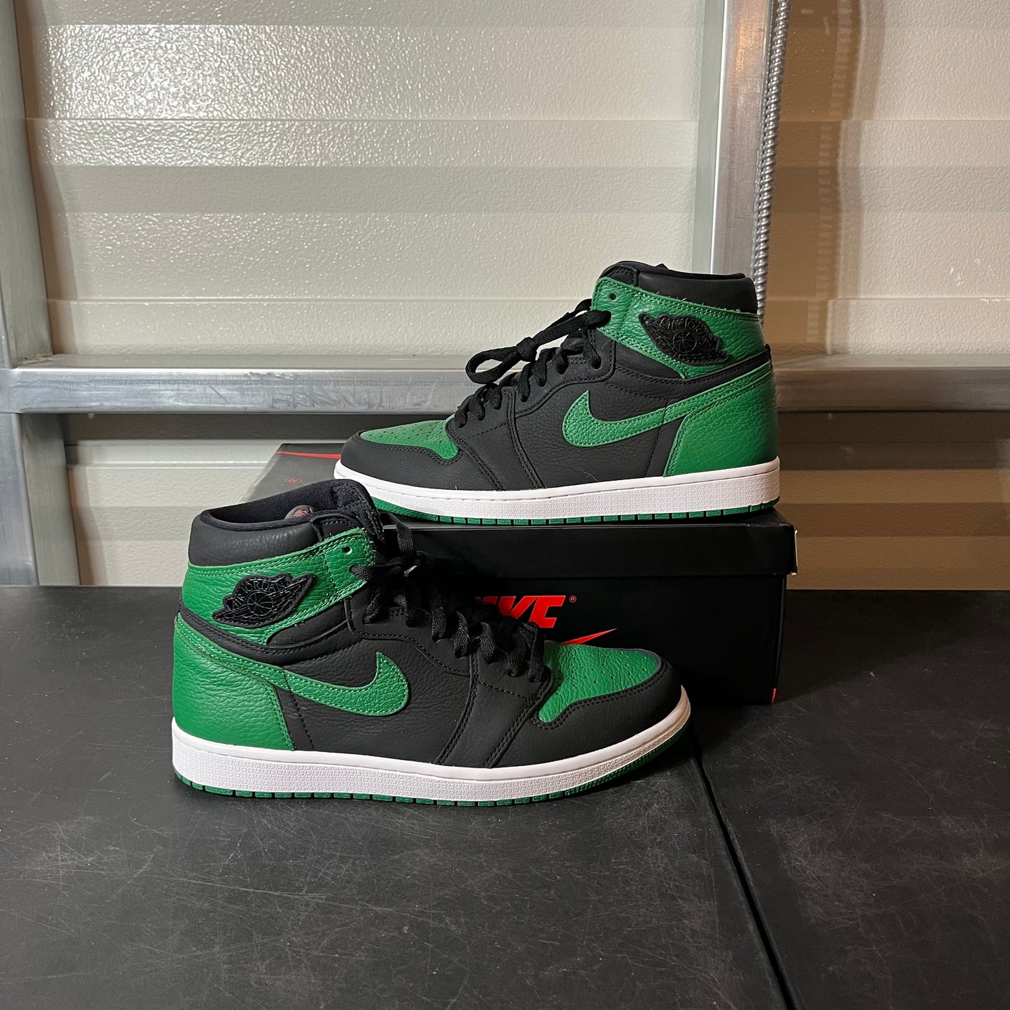 Size 10 - AJ 1 Pine Green 2.0