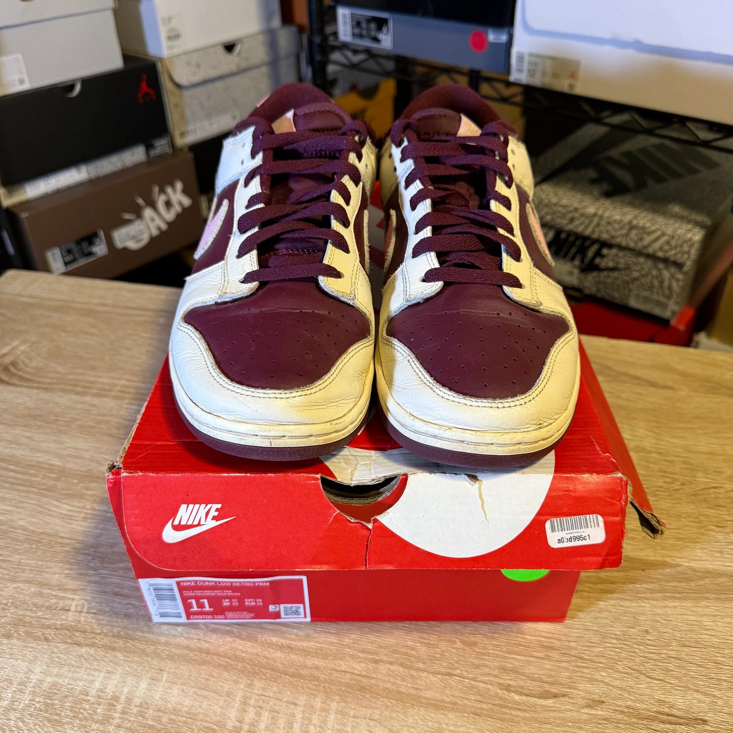 Size 11 - Dunk Valentines Day