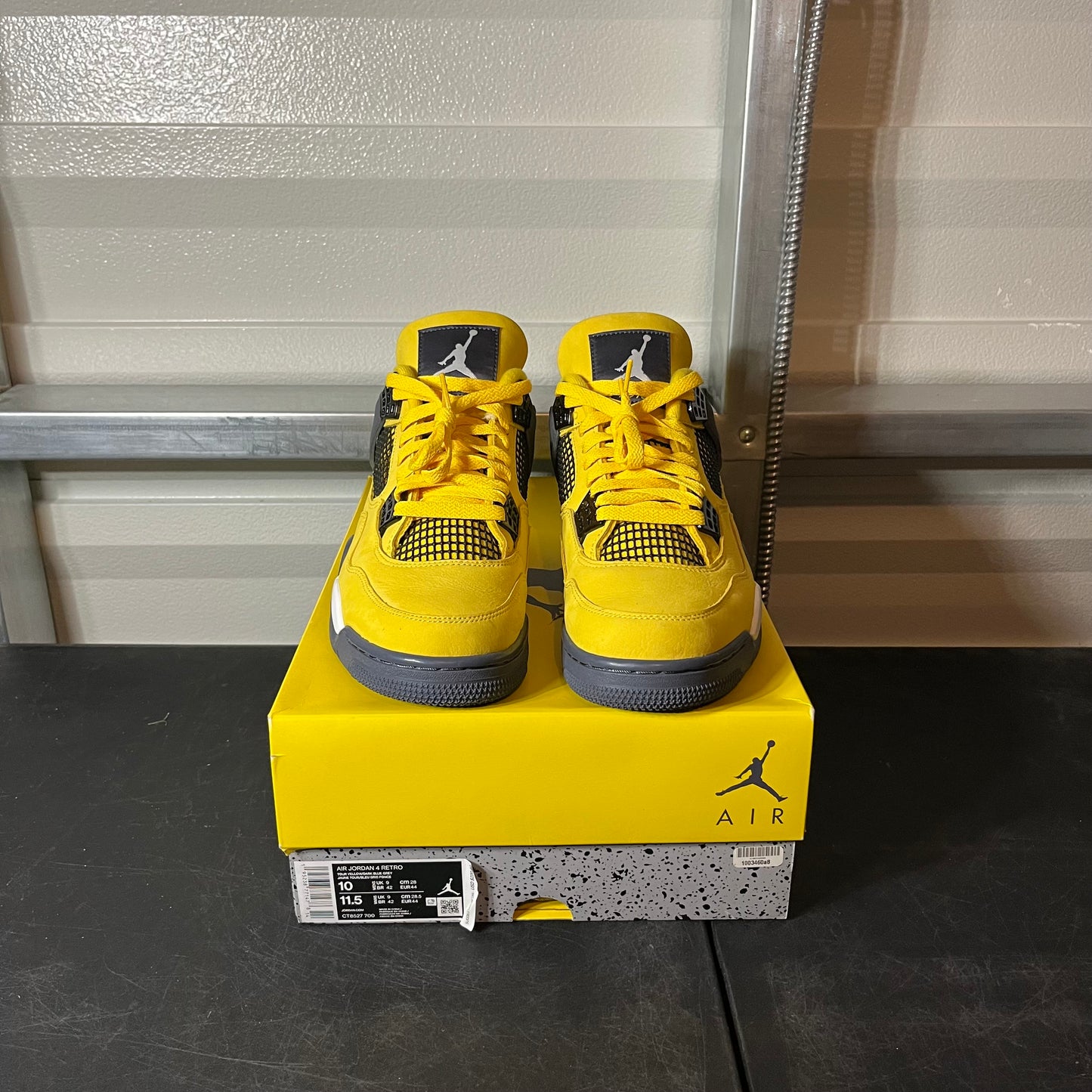 Size 10 - AJ 4 Lightning